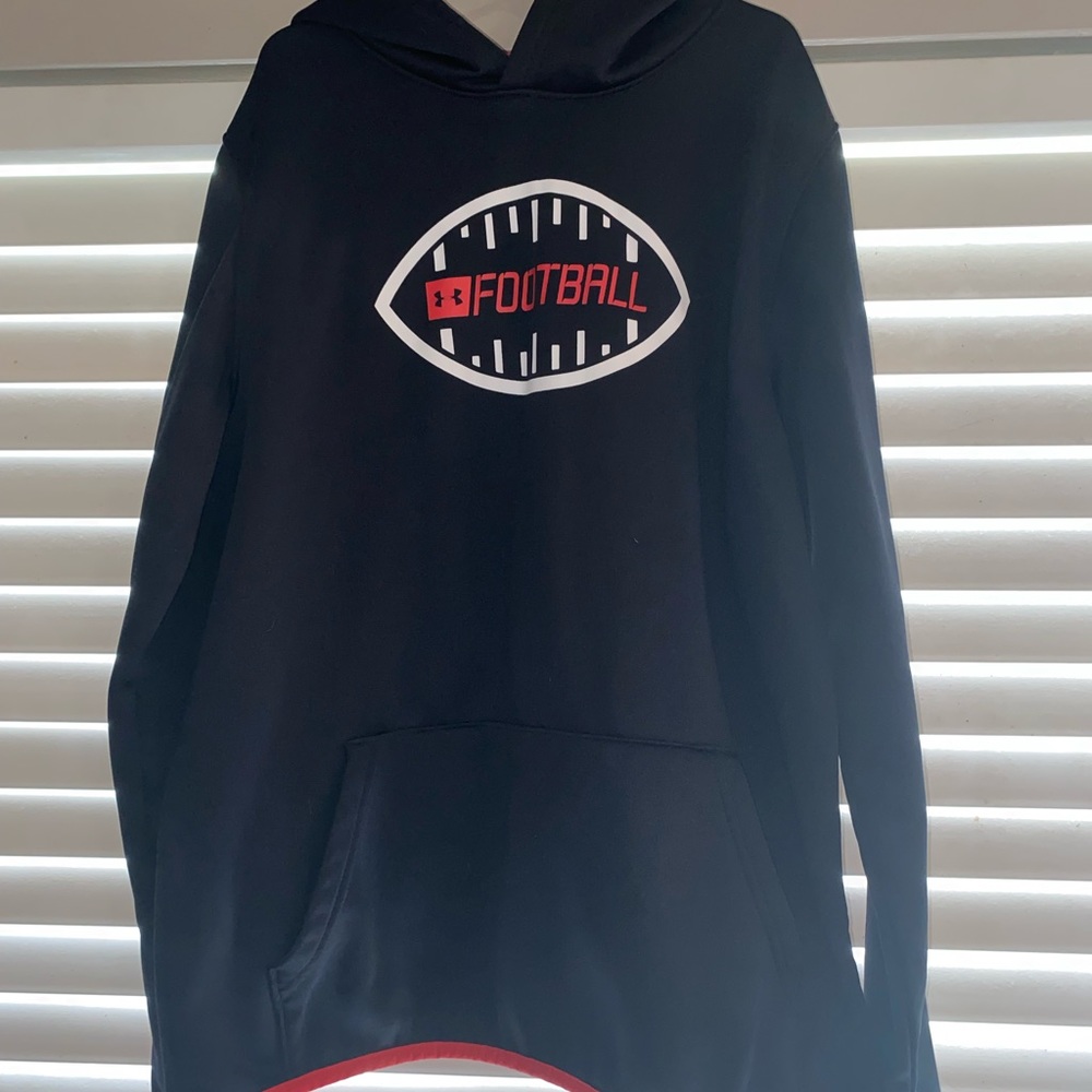 Under Armor Sweatshirts